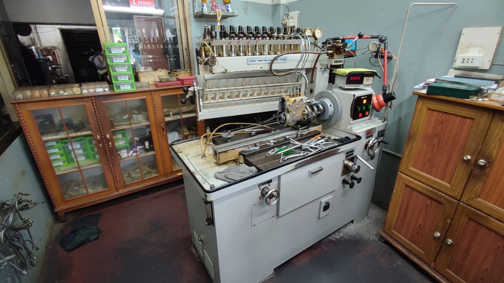 เครื่องตั้งปั๊มดีเซล Denso Injection Pump Test Stand ชัยภูมิ
